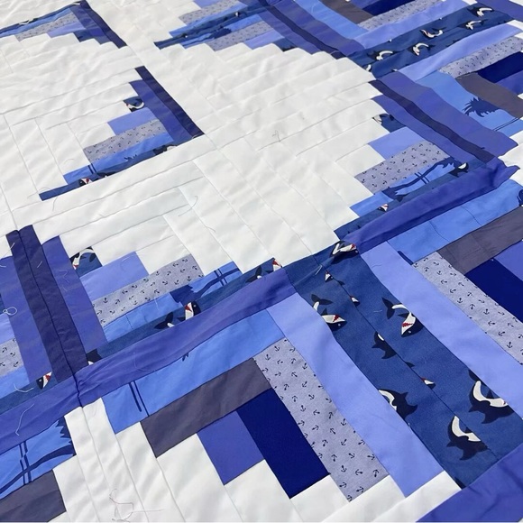 Blue Gazing Log Cabin Patchwork Cotton fabric Queen size Quilt Top/Topper - Picture 3 of 4